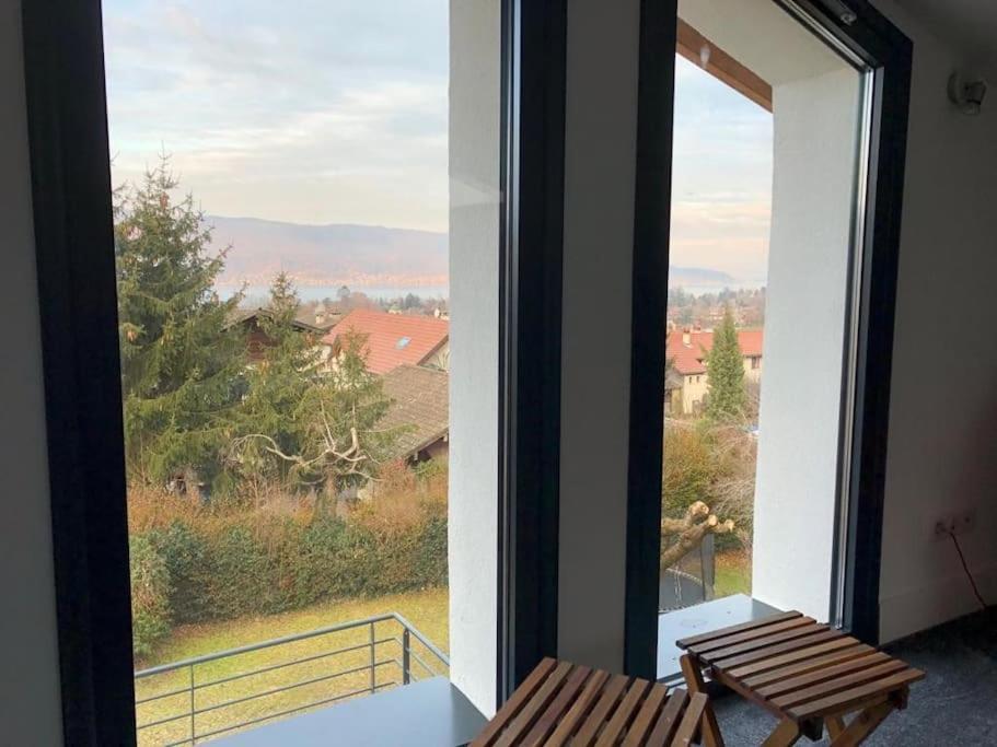 Maison De Vacances 220M2 Vue Lac Et Chateau マントン・サン・ベルナール エクステリア 写真